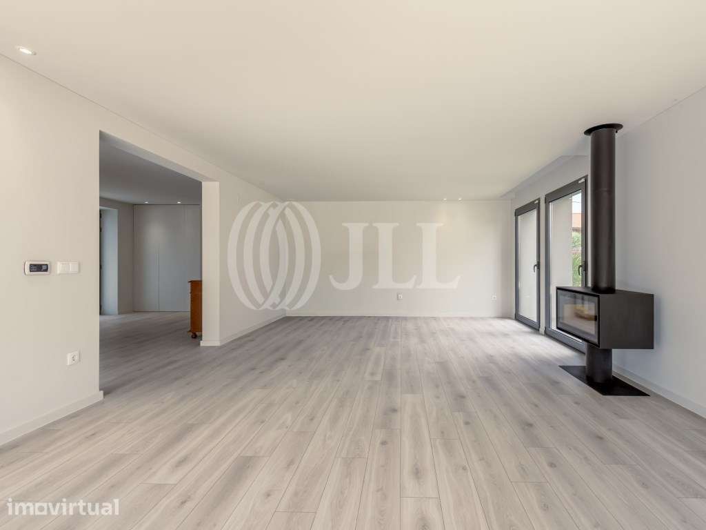 Moradia T4 com garagem e jardim, em Guimarães - Grande imagem: 2/31