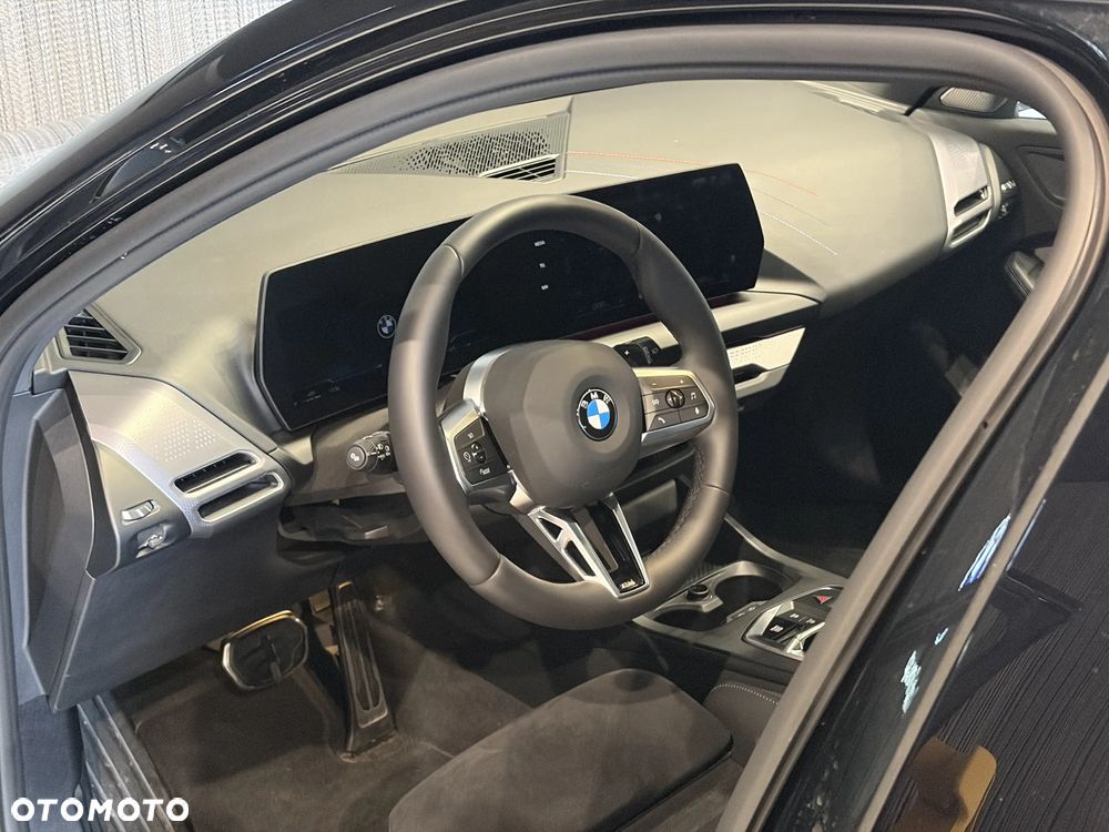 BMW Seria 1 120 mHEV - 16