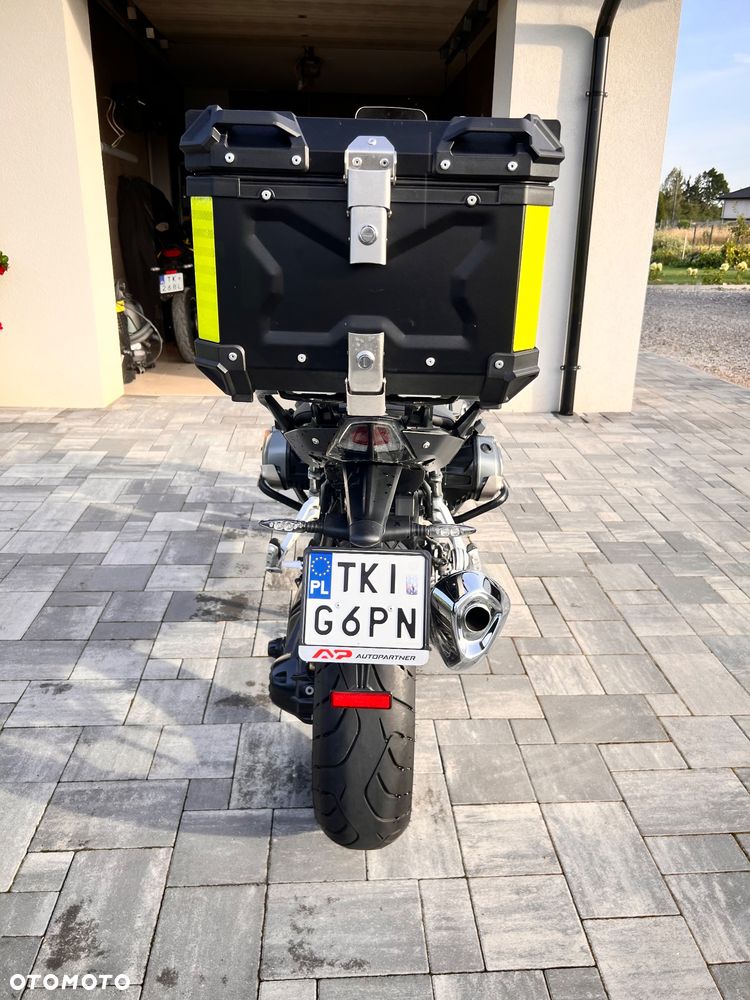 BMW R - 16