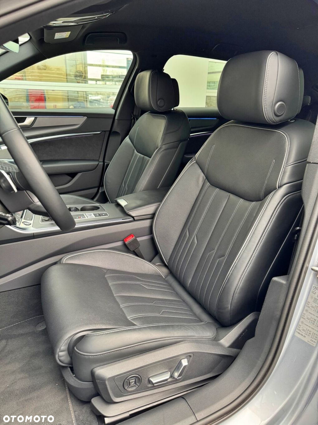 Audi A6 Allroad - 11