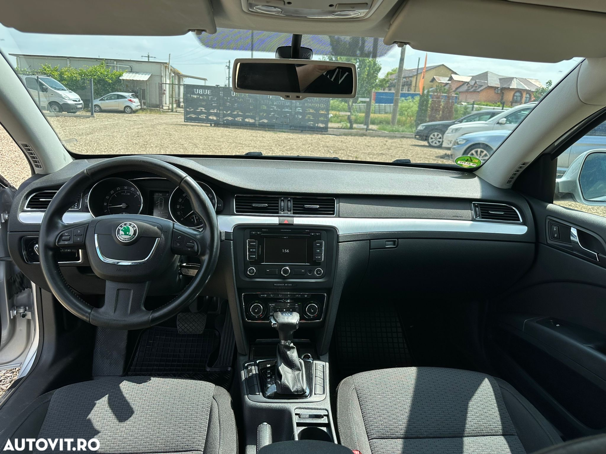 Skoda Superb 2.0 TDI DSG Elegance - 6