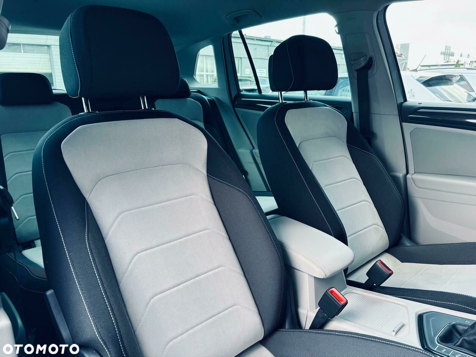 Volkswagen Tiguan 1.5 TSI EVO Elegance DSG - 16