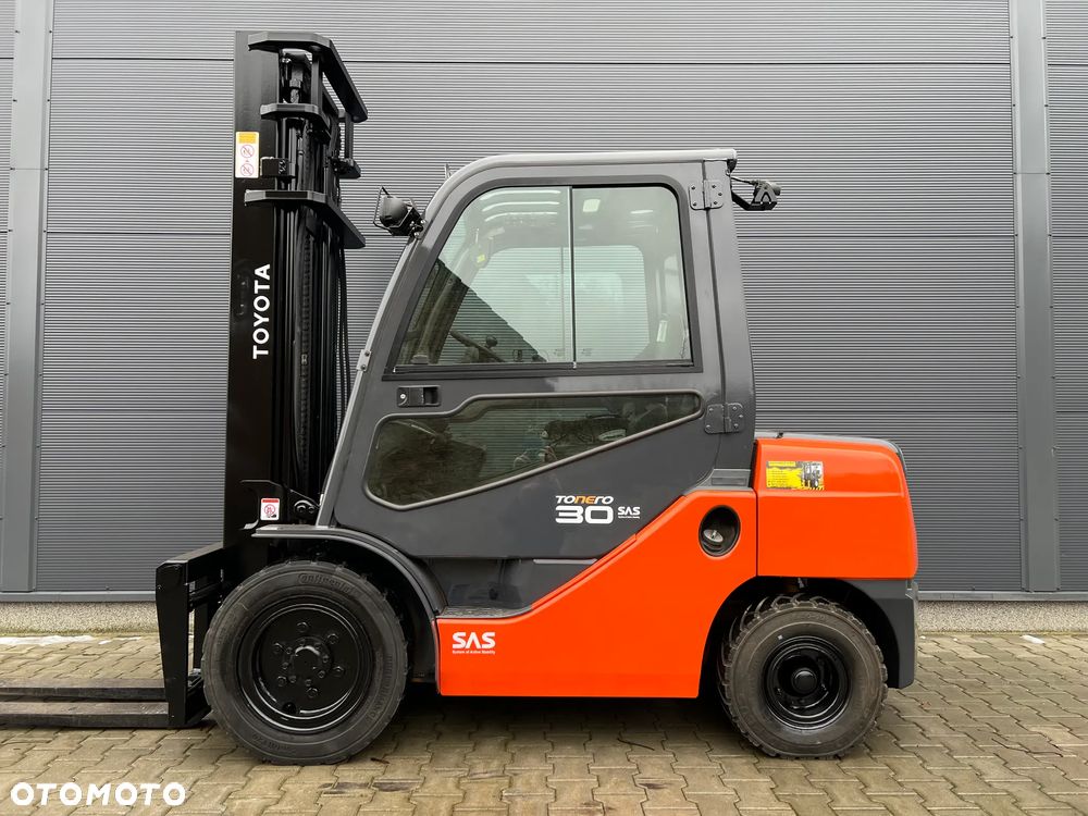 Toyota 02-8FDF30 - 9