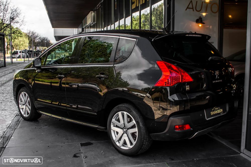 Peugeot 3008 2.0 HDi Hybrid4 - 3