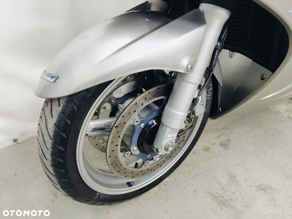 Yamaha FJR - 22