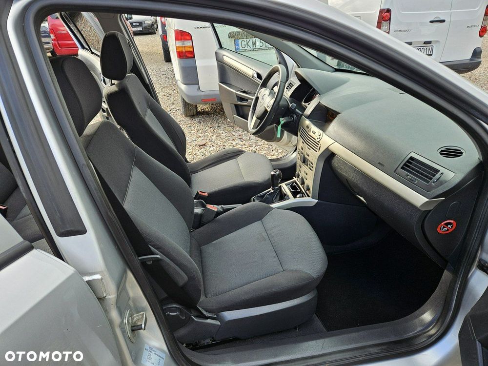 Opel Astra - 10
