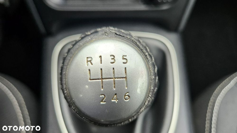 Nissan Qashqai - 26