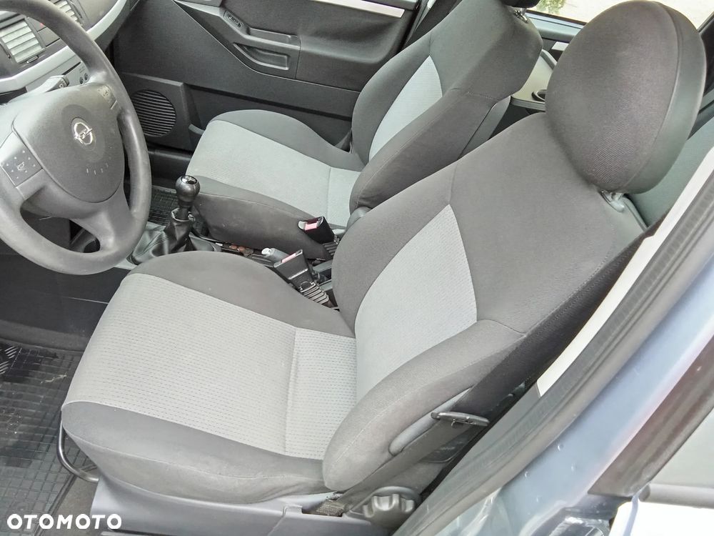 Opel Meriva 1.6 Enjoy - 16