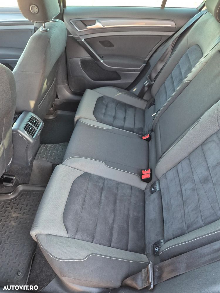 Volkswagen Golf 2.0 TDI (BlueMotion Technology) DSG Highline - 11