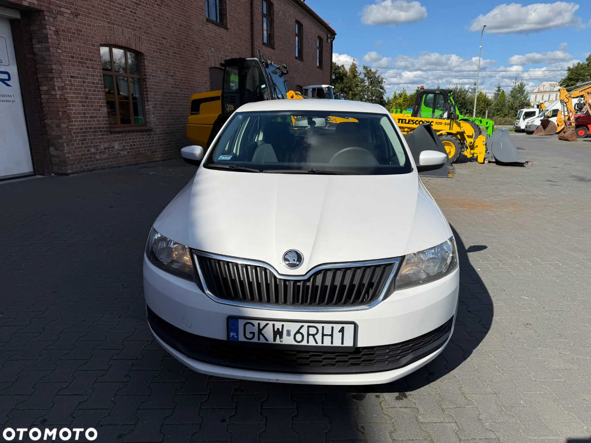 Skoda RAPID 1.6 TDI DPF Ambition - 8