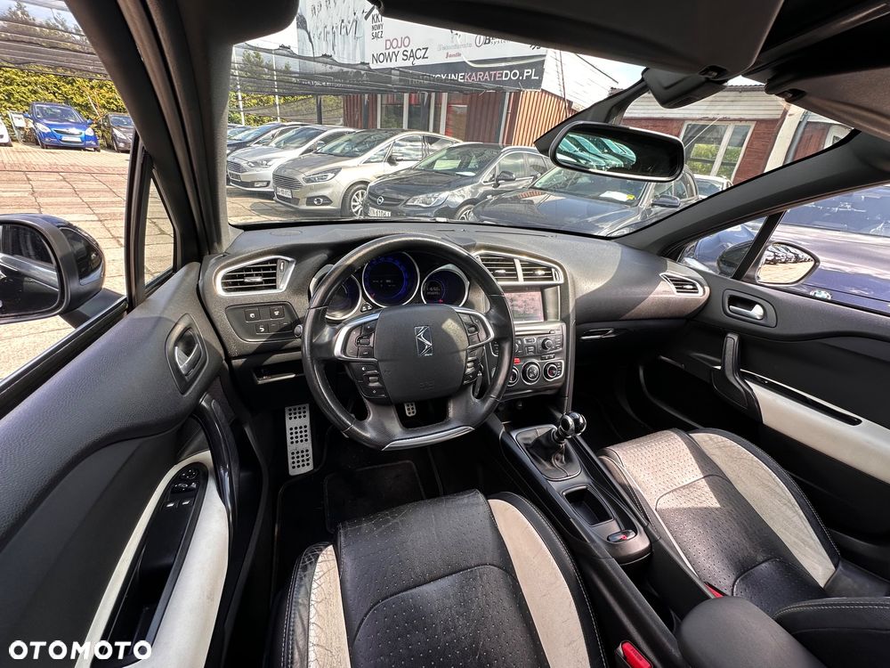 Citroën DS4 HDi 165 Pure Pearl - 15