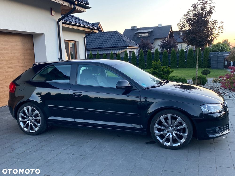 Audi A3 3-drzwiowe 2.0 TDI DPF (DSG) S tronic S Line Sportpaket plus - 4