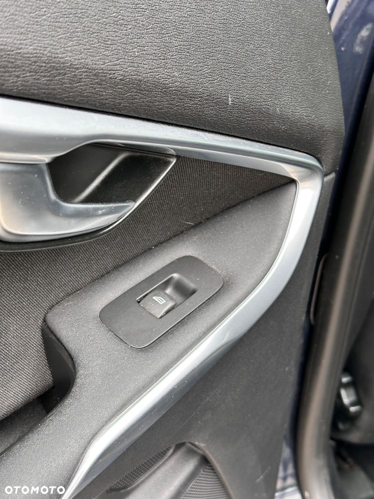 Volvo V40 D2 Kinetic - 30