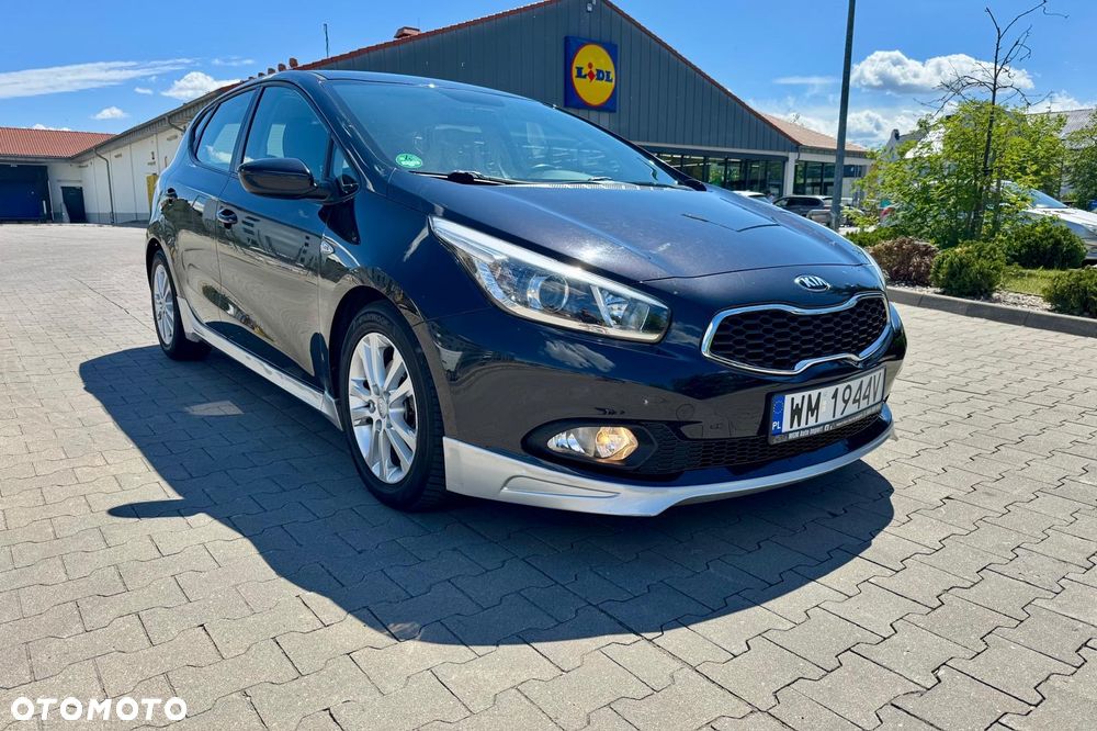 Kia Ceed - 1