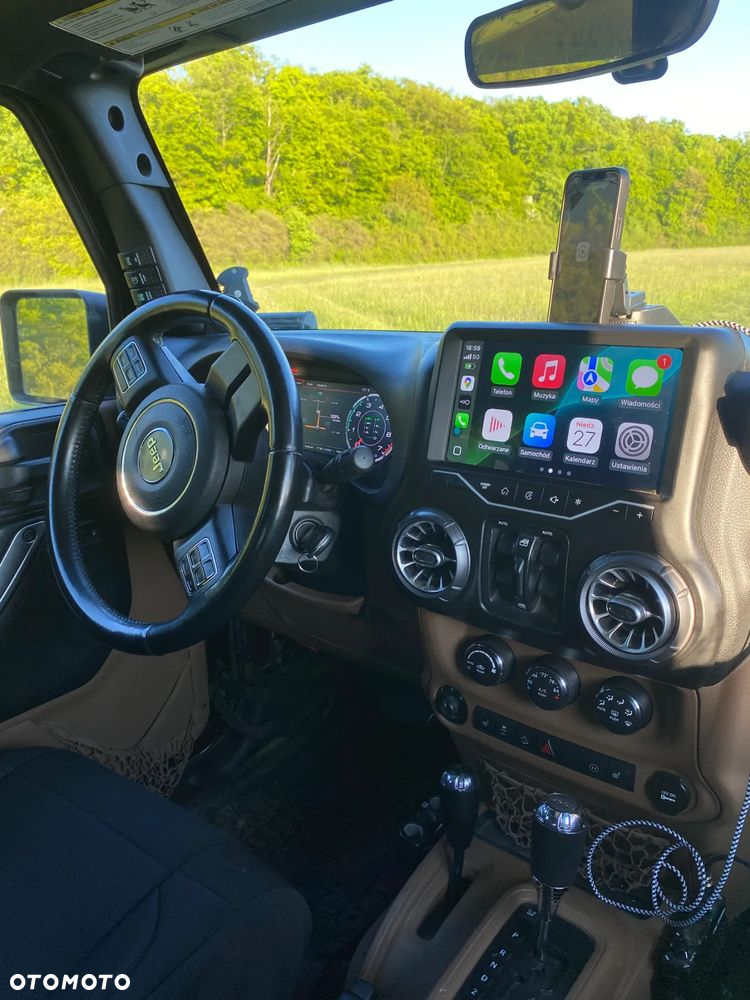 Jeep Wrangler 3.6 Unlim Rubicon - 8