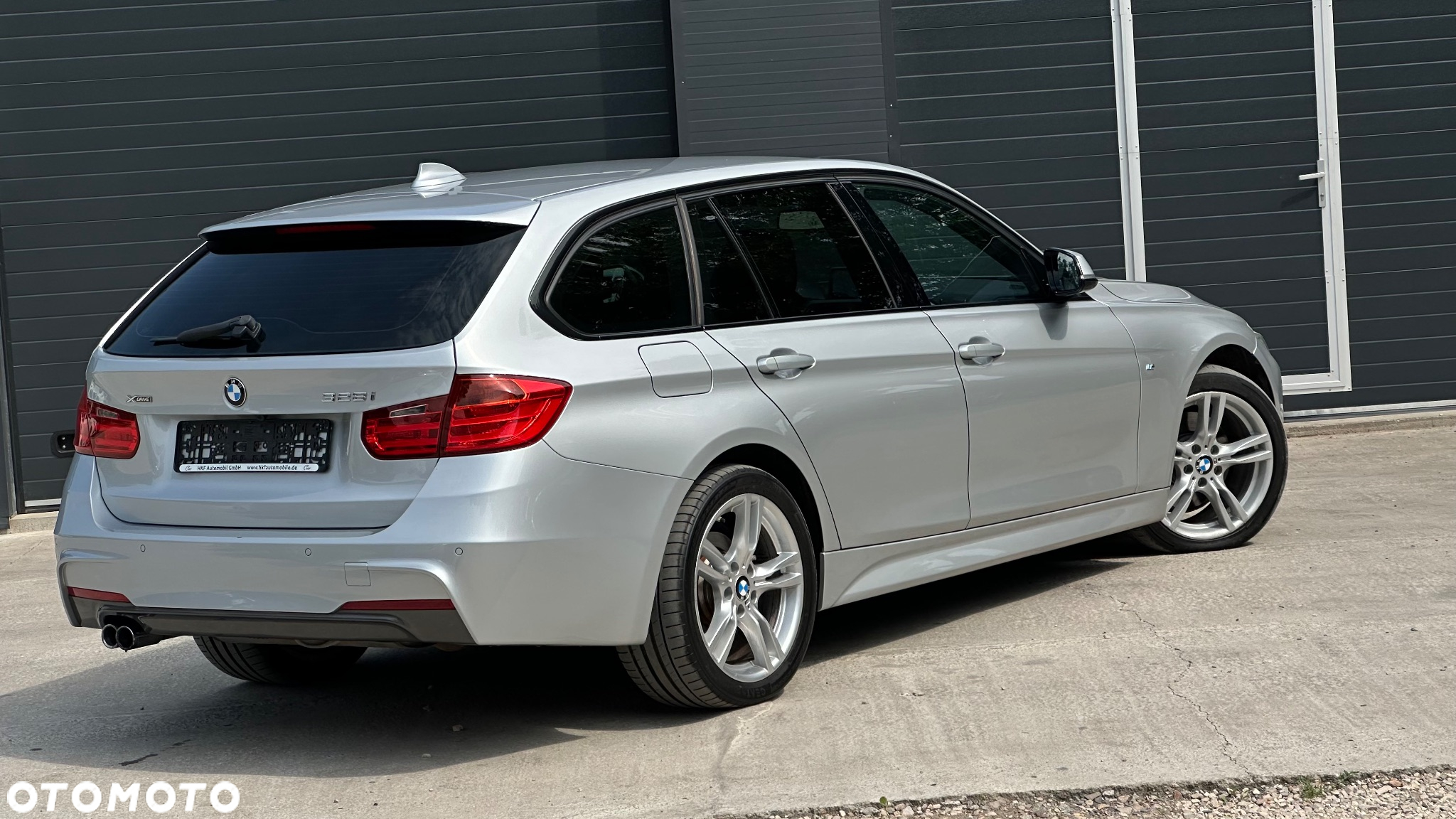 BMW Seria 3 328i Touring xDrive Sport Line - 3