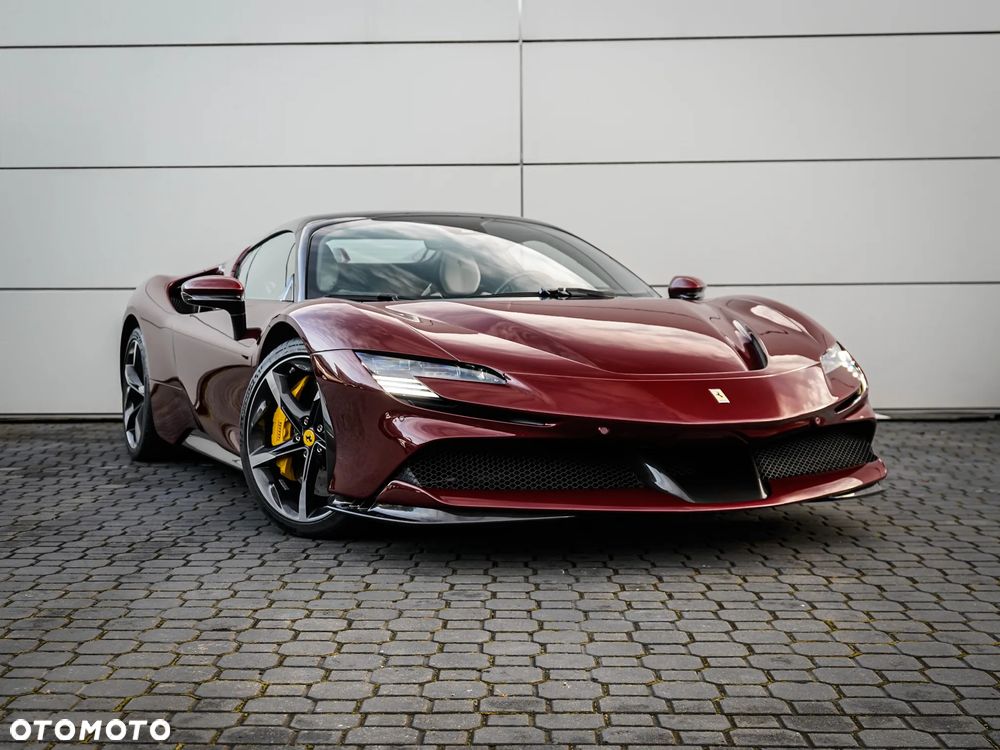 Ferrari SF90 Spider - 1