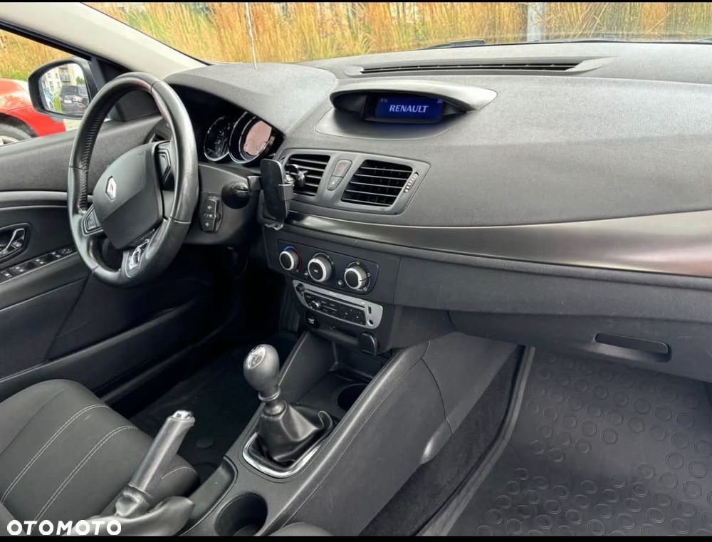 Renault Megane 1.5 dCi Limited - 6