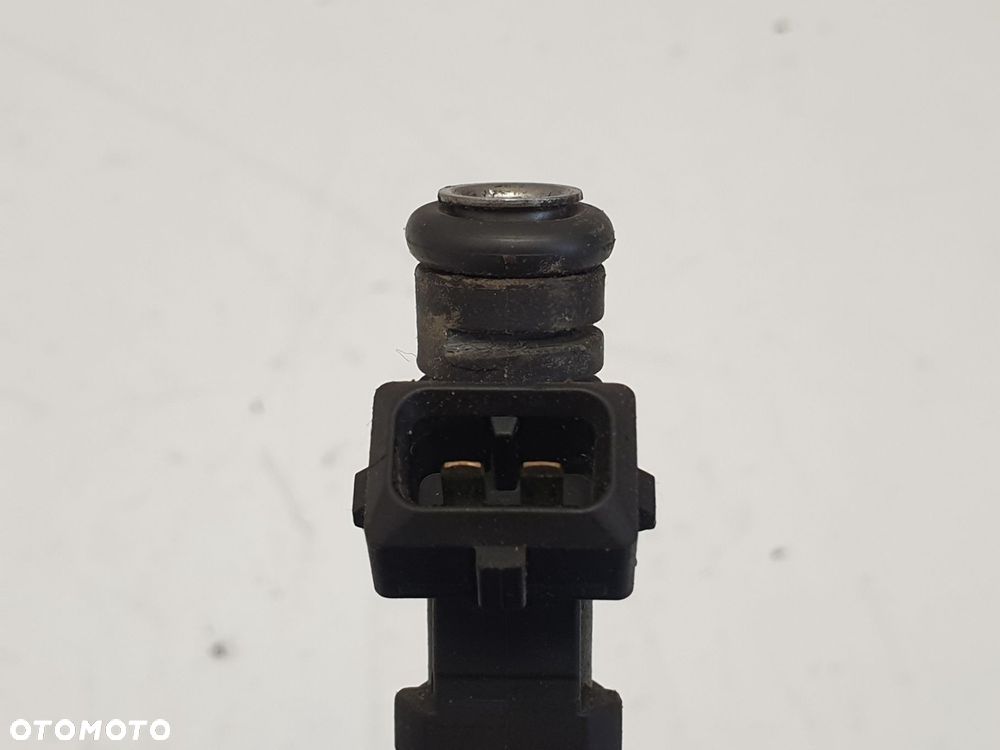 WTRYSKIWACZ Opel Meriva B 1.4 T turbo _ 028158207 - 7