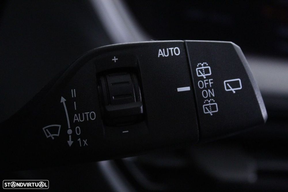 BMW 116 d Pack Desportivo M Auto - 26