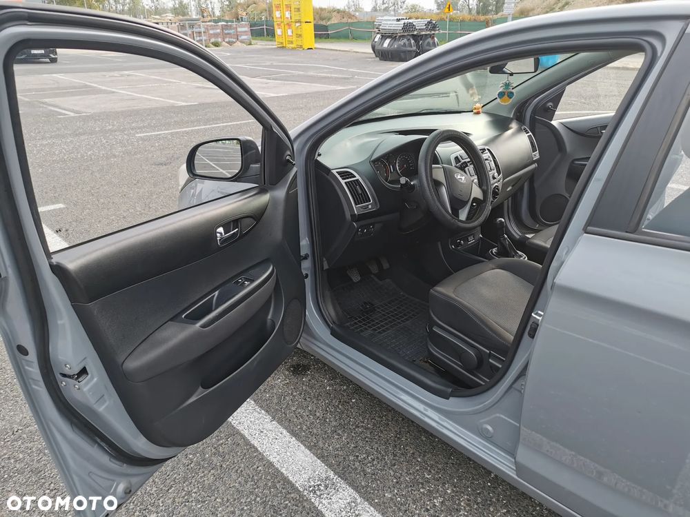 Hyundai i20 - 9