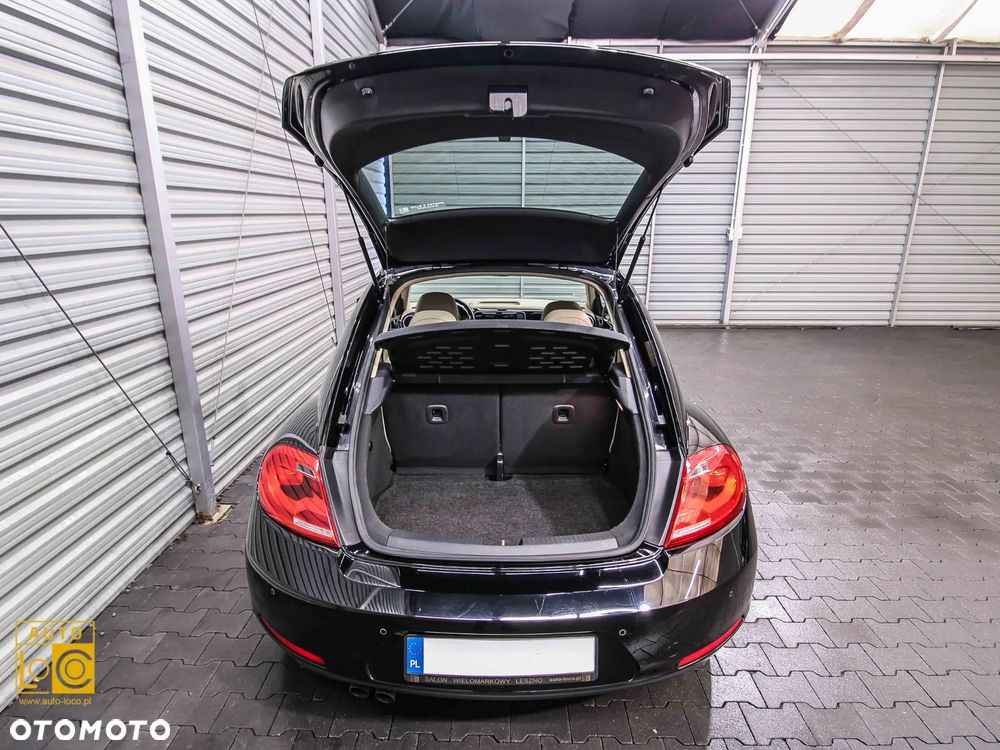 Volkswagen Beetle 2.5 - 12