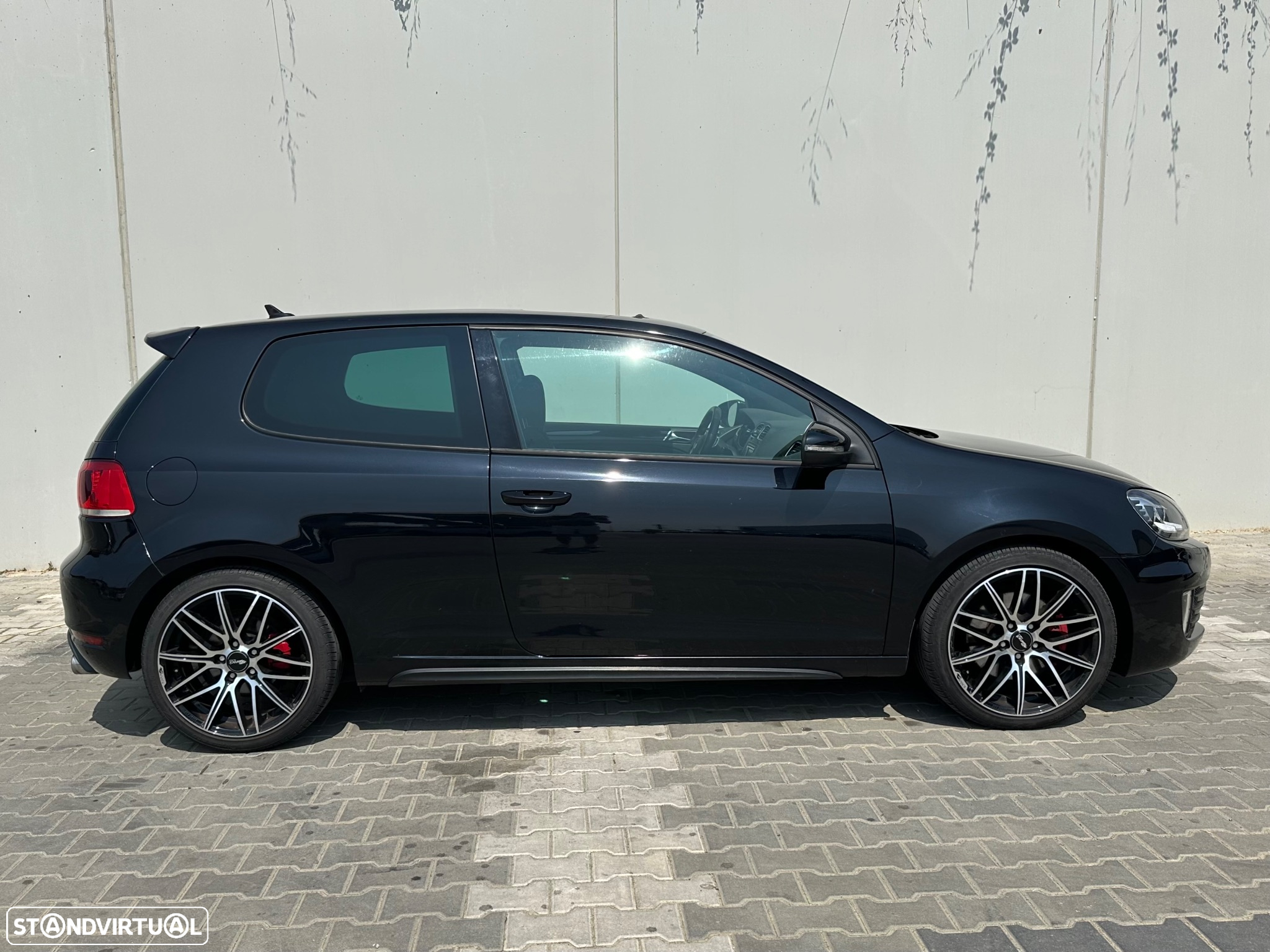 VW Golf 2.0 GTI - 5