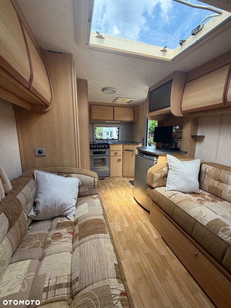 Coachman Amara 380/2 - 16