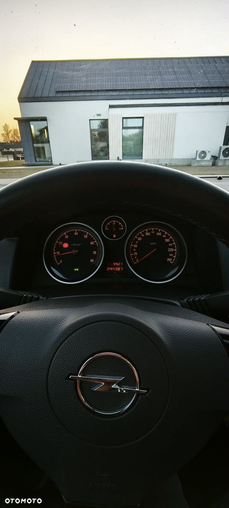 Opel Astra 1.8 Cosmo - 8