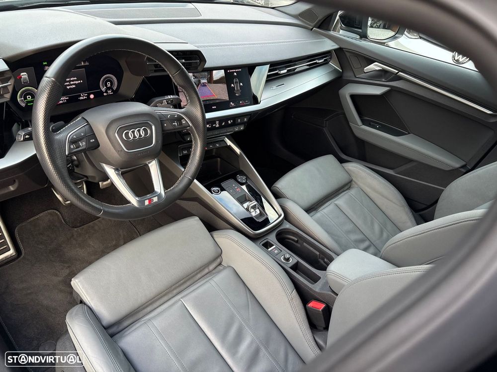 Audi A3 Sportback 40 TFSIe S line - 19