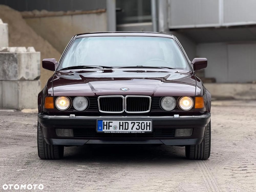BMW Seria 7 730iL - 1