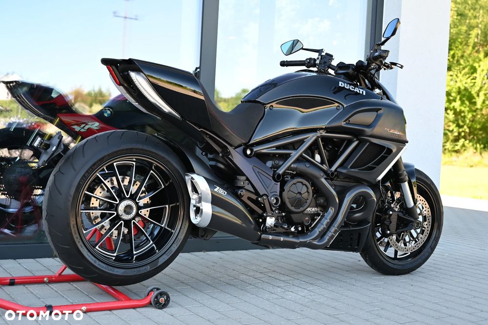 Ducati Diavel - 40