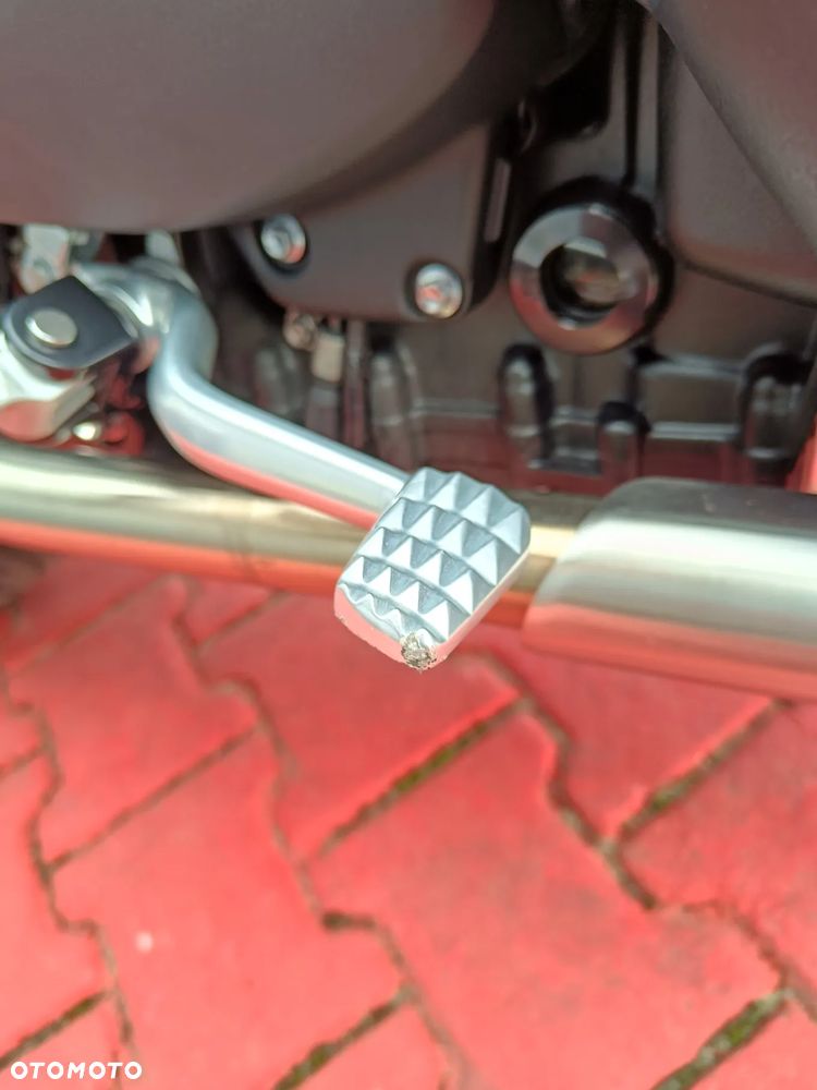 Triumph Speed Twin - 22