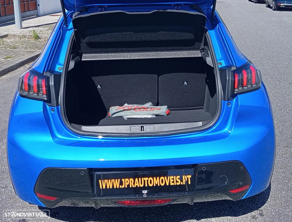 Peugeot e-208 Allure Pack - 9