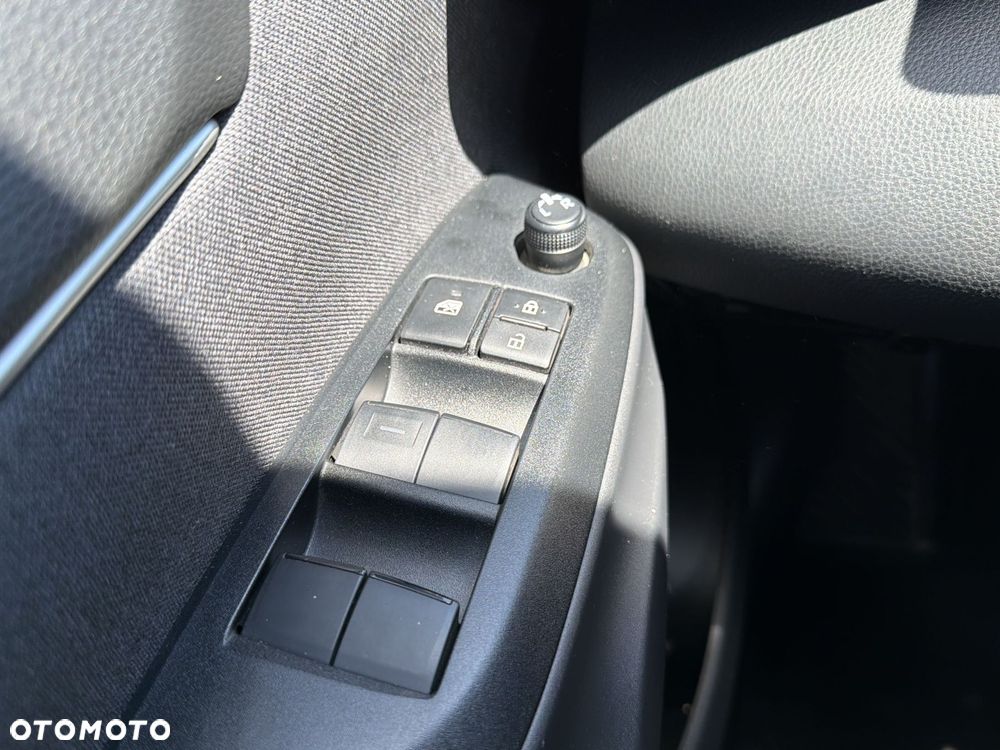 Toyota Yaris Cross Hybrid 1.5 Comfort - 15