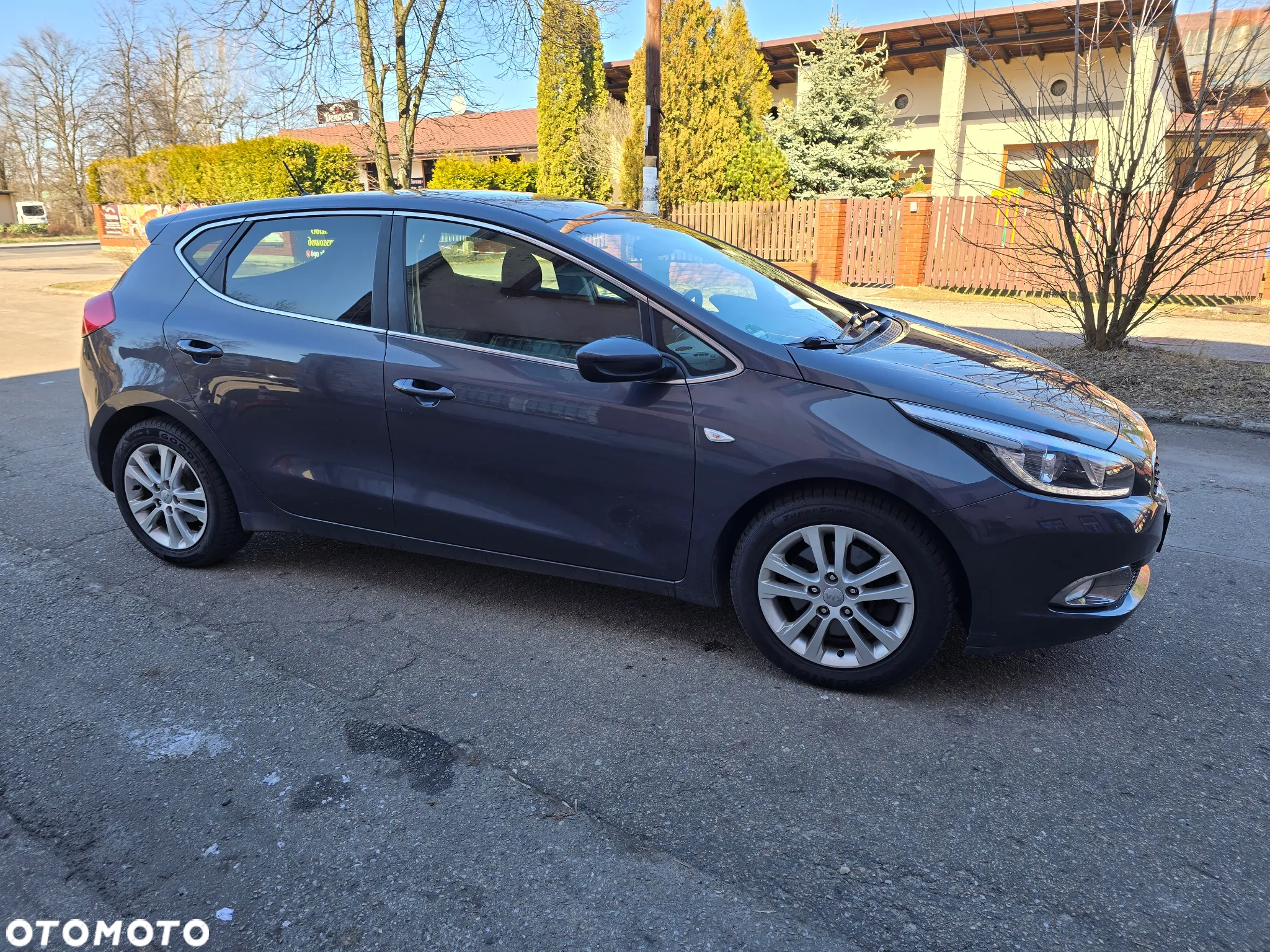 Kia Ceed 1.6 GDI Edition 7 - 11