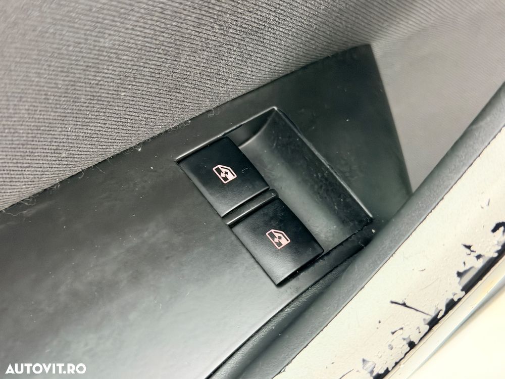 Opel Astra 1.7 CDTI ECOTEC Enjoy - 12