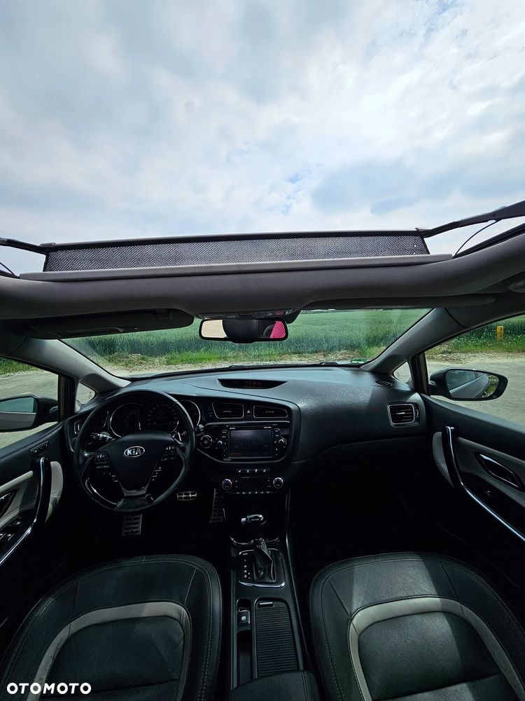 Kia Ceed 1.6 GDI DCT Platinum Edition - 12