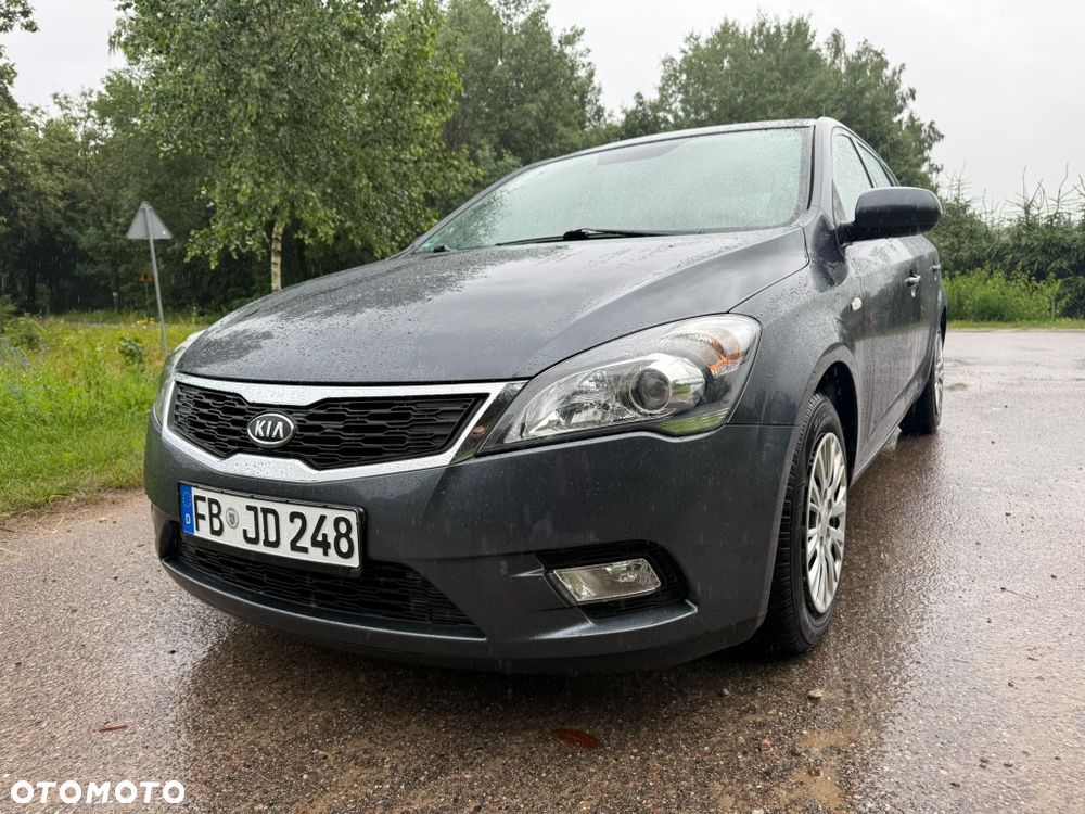 Kia Ceed - 2
