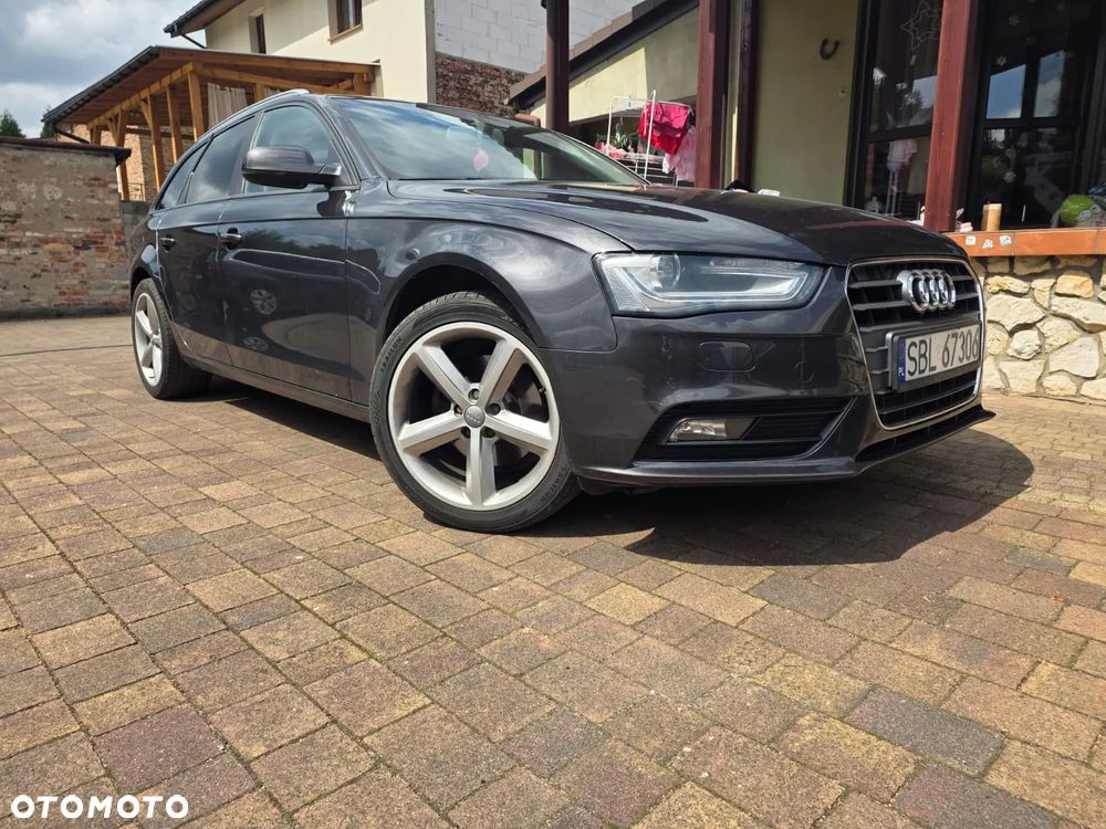 Audi A4 Avant - 9