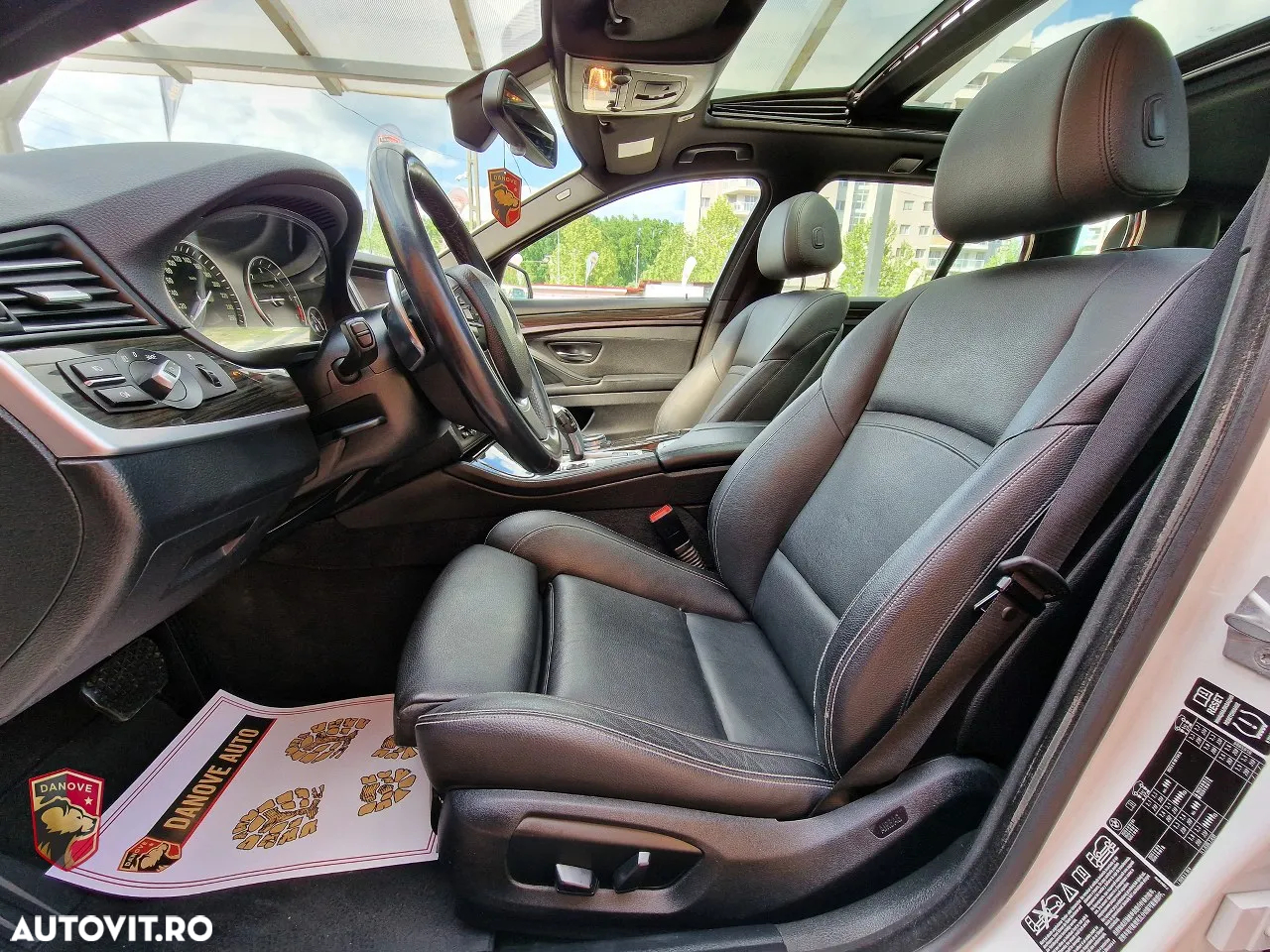 BMW Seria 5 520d xDrive Touring Aut. Luxury Line - 6