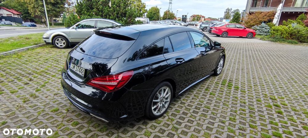 Mercedes-Benz CLA 220 4-Matic AMG Line - 12