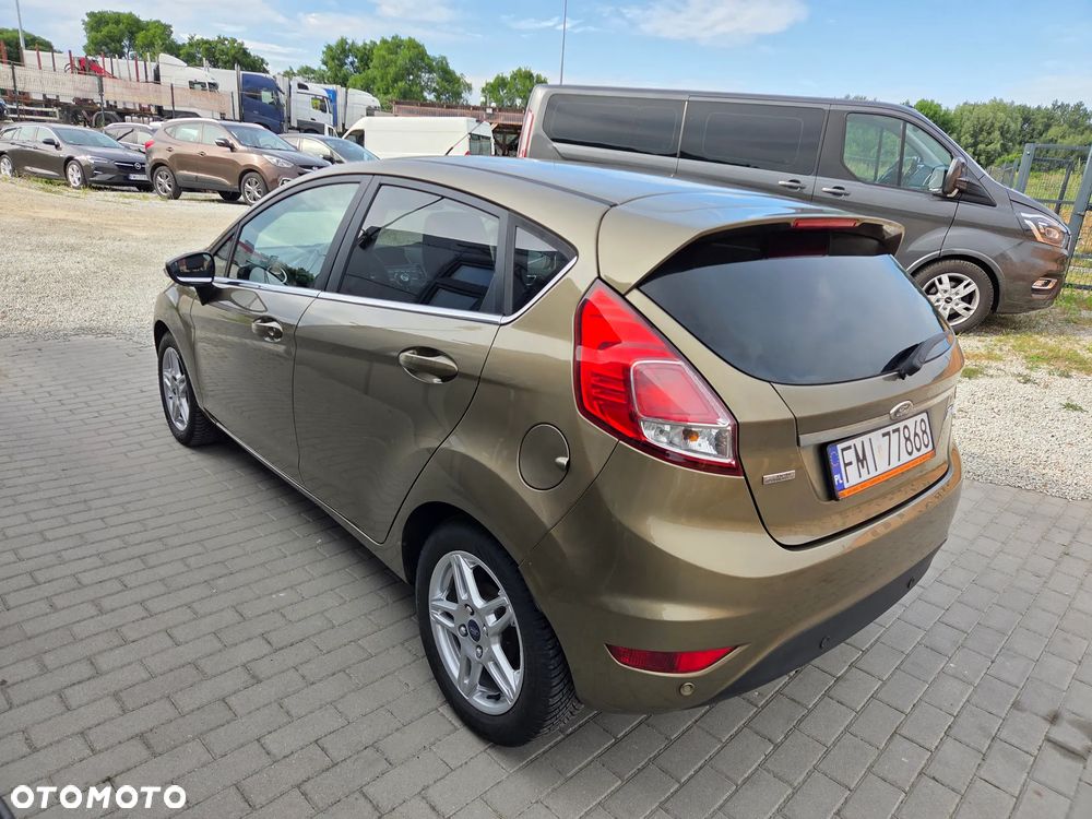 Ford Fiesta 1.6 TDCi Individual - 10