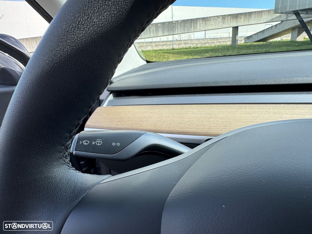 Tesla Model 3 Standard Range Plus RWD - 25