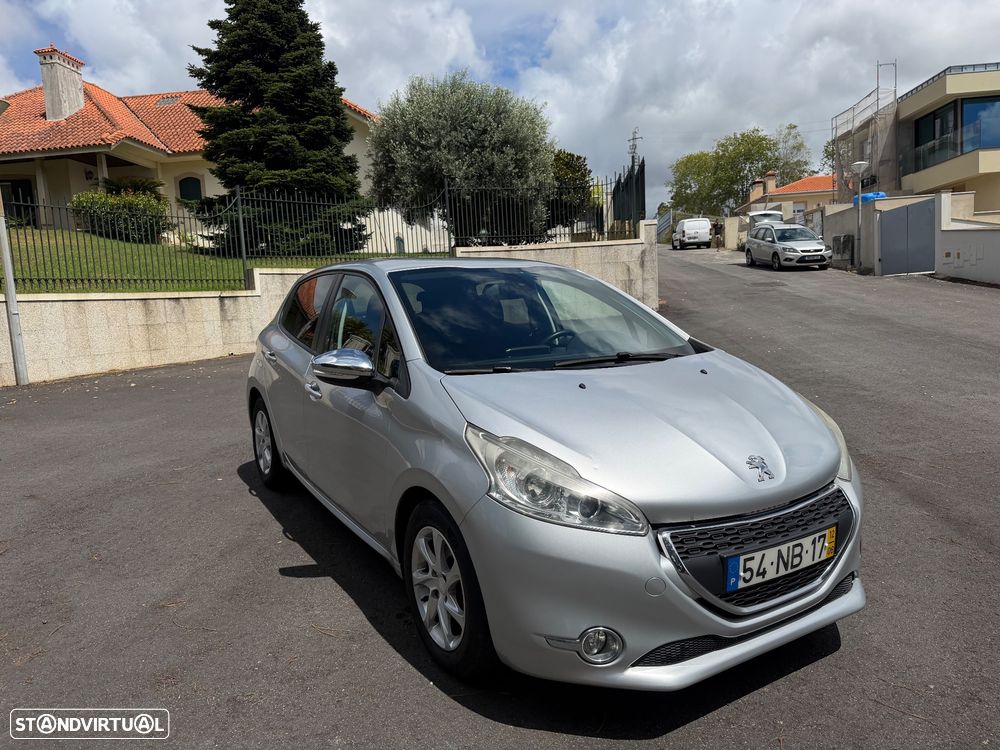 Peugeot 208 1.4 HDi Active - 3