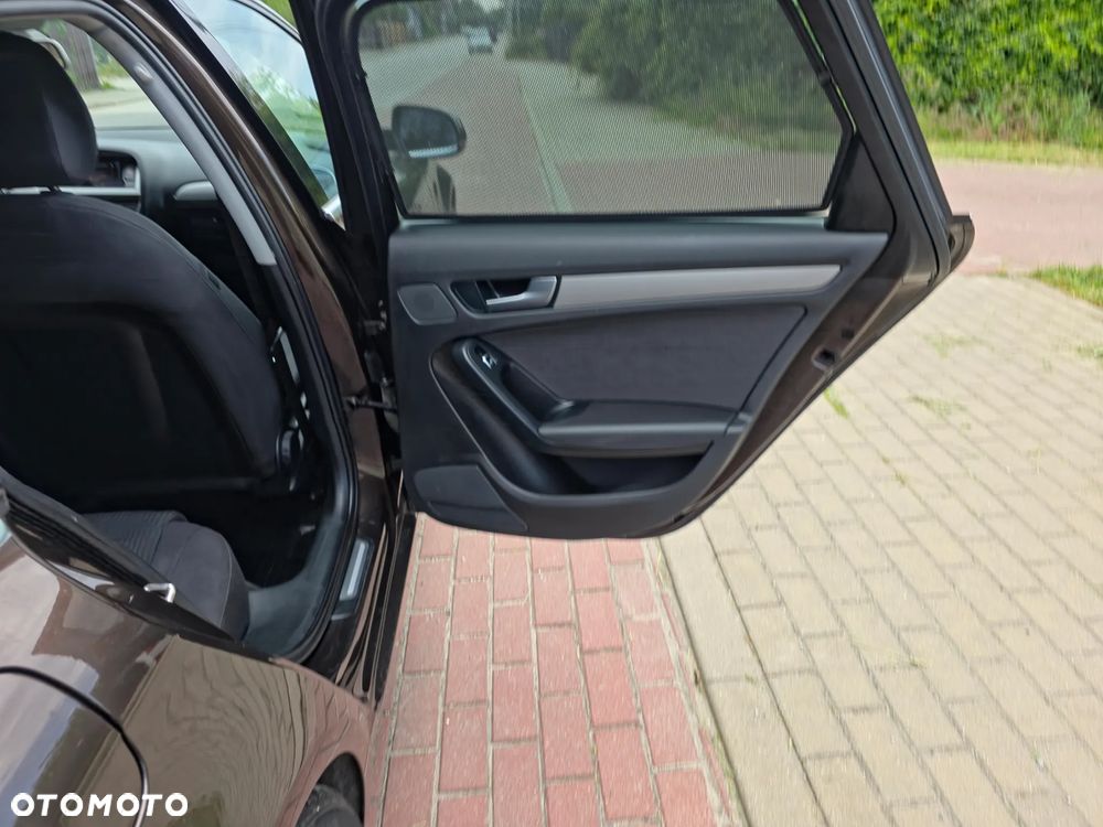 Audi A4 Avant 2.0 TDI - 14