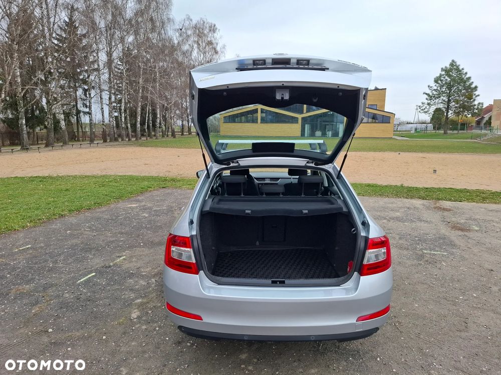 Skoda Octavia 1.6 TDI Ambition - 13