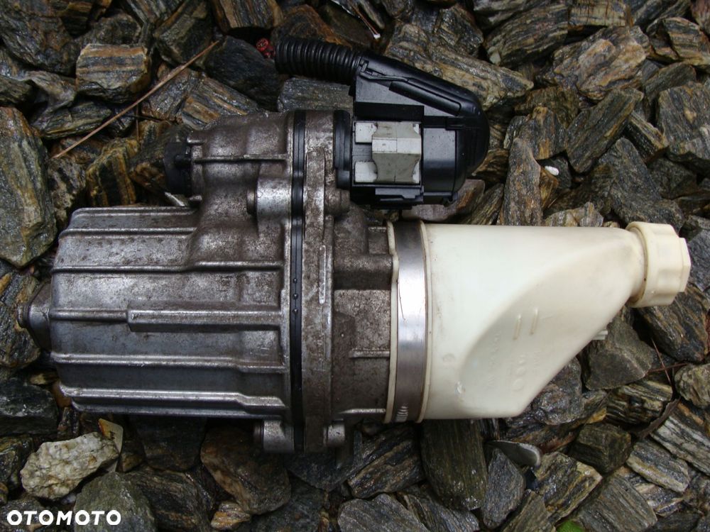 pompa wspomagania opel astra h zafira b 13292554 - 4