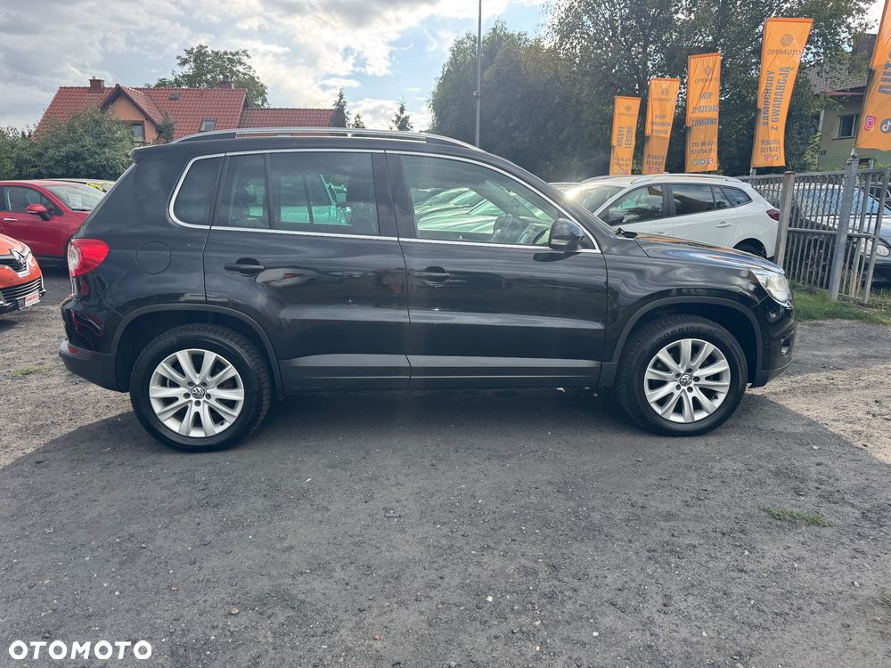 Volkswagen Tiguan - 8