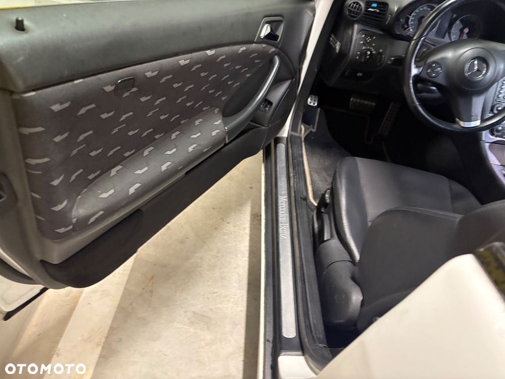 Mercedes-Benz CLC - 8